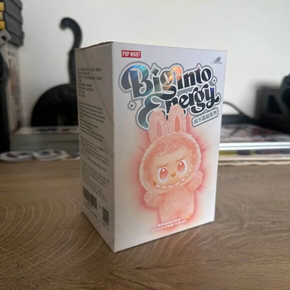 100% Authentic Pop Mart Labubu - BLIND BOX - Big Into Energy Sealed (US Seller) - Picture 1 of 6